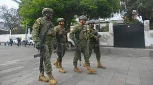 LISTA ECUADOR A CAPOS MEXICANOS Y COLOMBIANOS COMO ‘OBJETIVOS MILITARES’