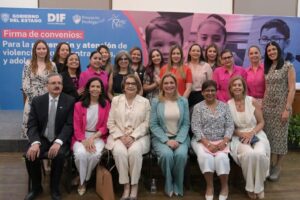 FIRMA GOBERNADORA CONVENIOS PARA LA PROTECCION DE LAS INFANCIAS DE CHIHUAHUA