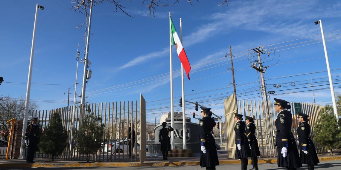 NUESTRA BANDERA UN SIMBOLO DE IDENTIDAD NACIONAL