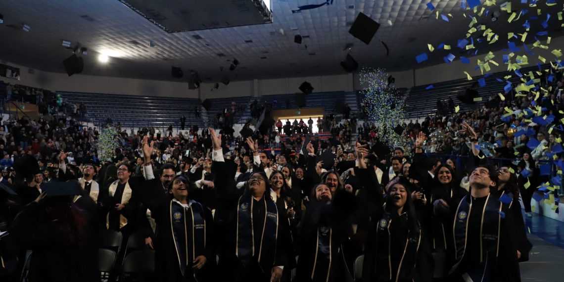 UACJ MANTIENE SU FUERZA PROFESIONAL DE LA REGION; SE GRADUAN MAS DE 1,600 NUEVOS ESPECIALISTAS