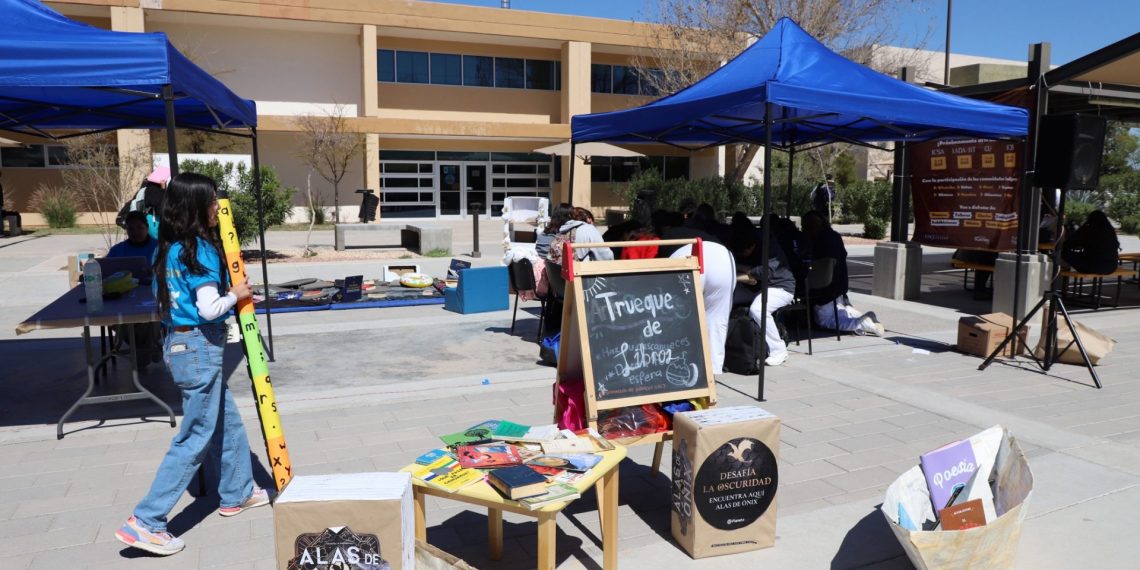 UACJ LLEVA ‘OASIS DE LIBROS’ A SUS CAMPUS PARA RELAJAR A FUTUROS PROFESIONISTAS