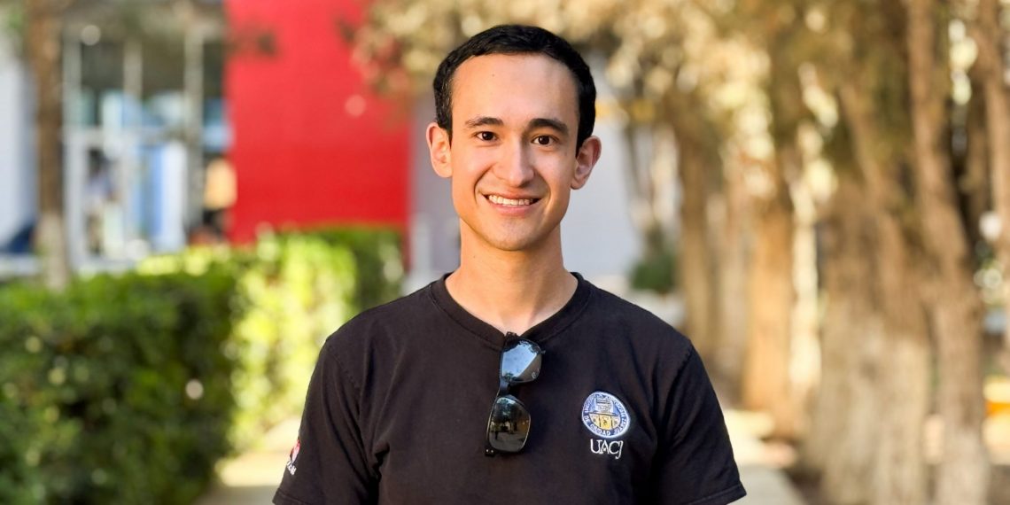 REGRESO DE VACACIONES Y, EN UN CORREO, ENCONTRO SU BOLETO RUMBO A JAPON