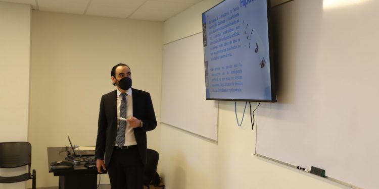 PRIMER COLOQUIO DOCTORAL EN DERECHO ABRE DEBATE JURIDICO CON VISION INTERDICIPLINARIA EN LA UACJ