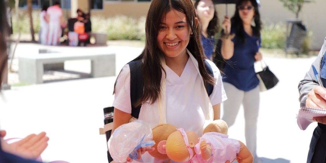 VIGORIZA FERIA DE LACTANCIA MATERNA FORMACION COMUNITARIA DE ESTUDIANTES DE NUTRICION EN EL ICB