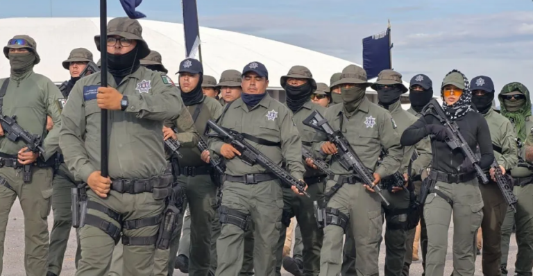 POLICIAS-1.png